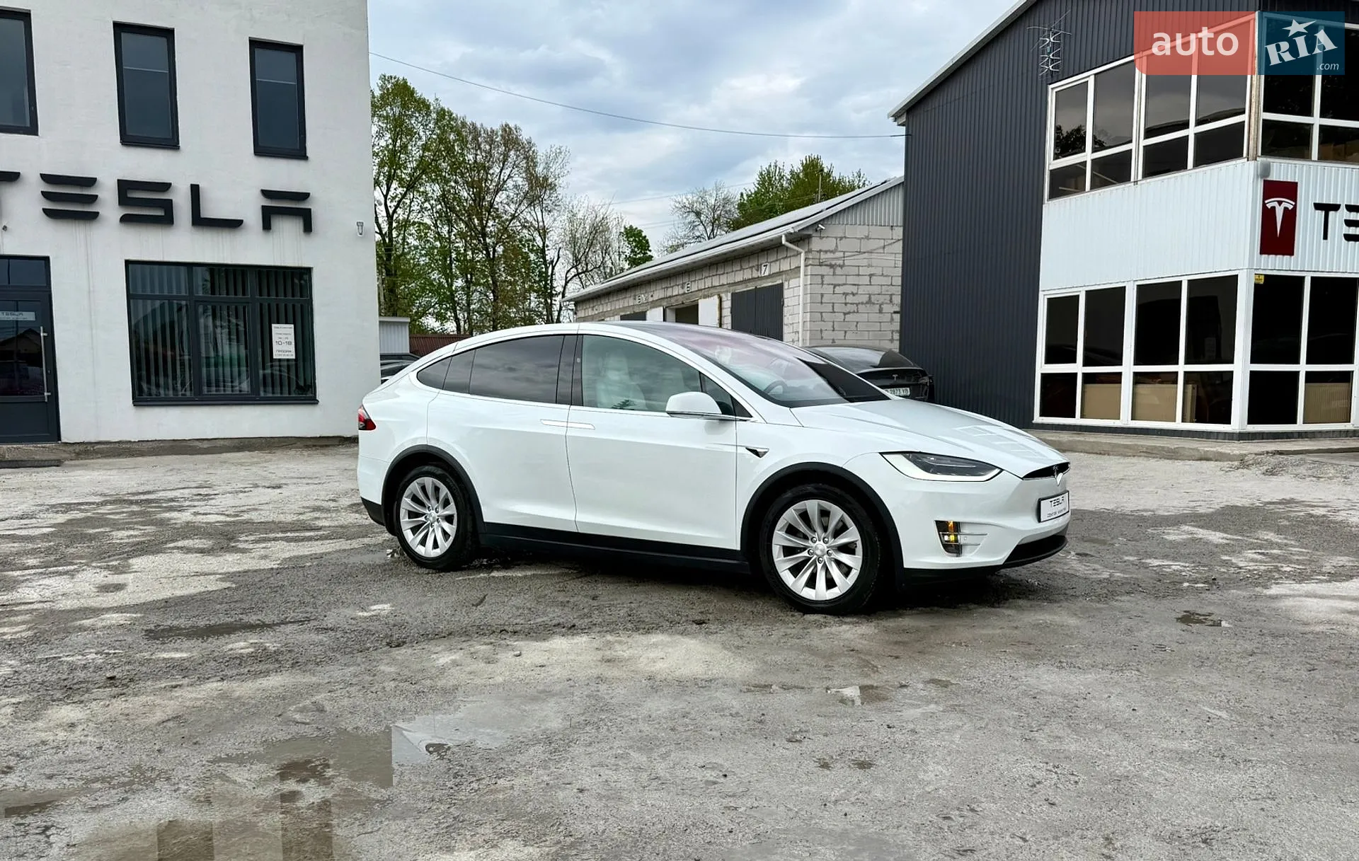 2017 Tesla Model X - мініатюра 9