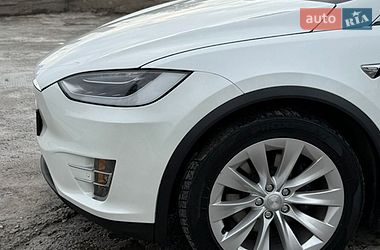 Внедорожник / Кроссовер Tesla Model X 2017 в Виннице
