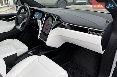 Внедорожник / Кроссовер Tesla Model X 2017 в Виннице