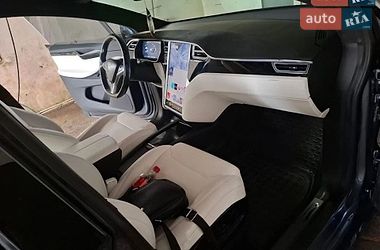 Позашляховик / Кросовер Tesla Model X 2017 в Жмеринці