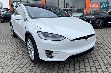 Позашляховик / Кросовер Tesla Model X 2020 в Львові