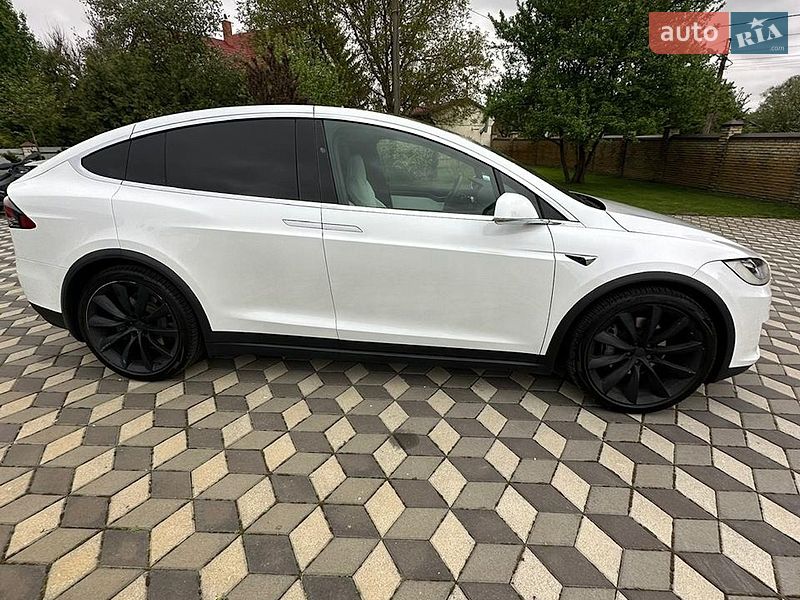 Внедорожник / Кроссовер Tesla Model X 2019 в Киеве фото 20 Внедорожник / Кроссовер Tesla Model X 2019 в Киеве