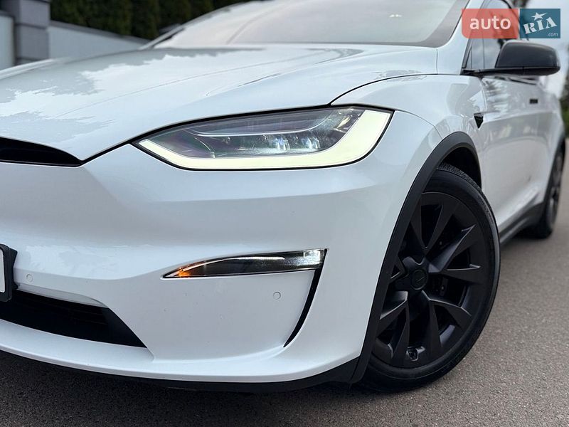 Внедорожник / Кроссовер Tesla Model X 2022 в Киеве