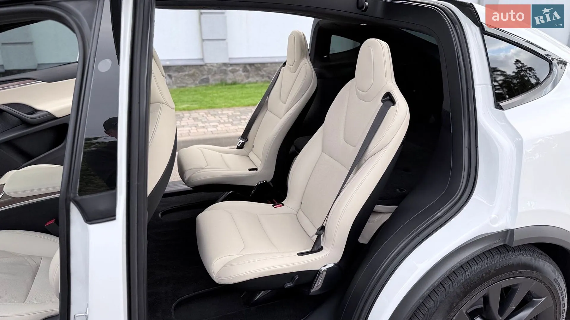 2022 Tesla Model X - мініатюра 20