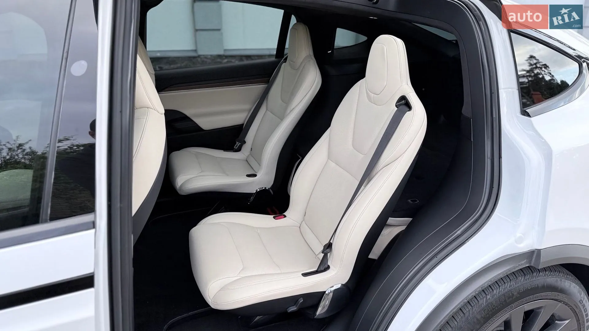 2022 Tesla Model X - мініатюра 35