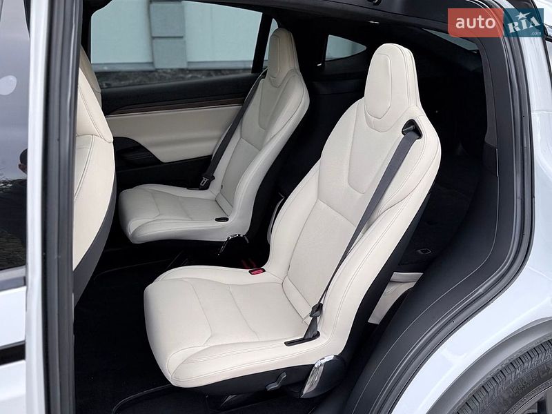 Внедорожник / Кроссовер Tesla Model X 2022 в Киеве