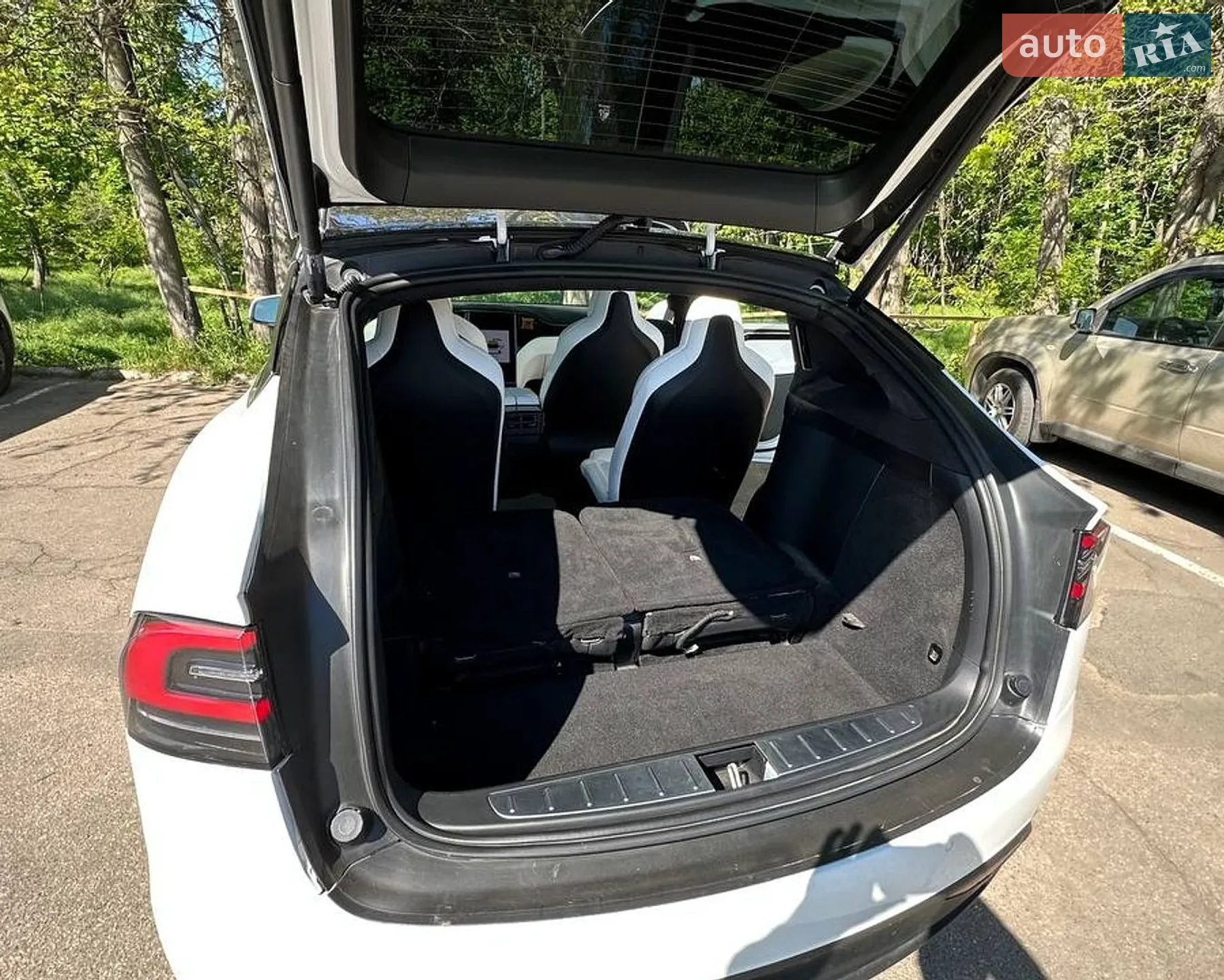 2018 Tesla Model X - мініатюра 15