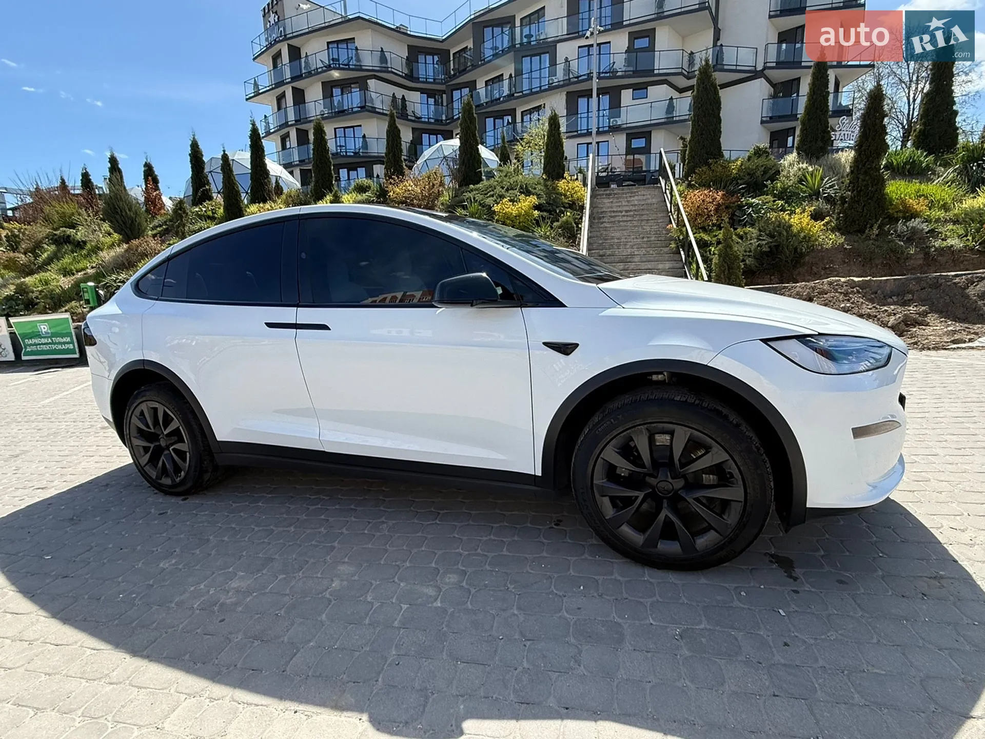2023 Tesla Model X - мініатюра 8