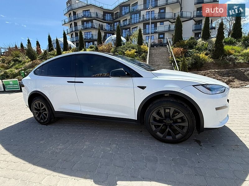 Позашляховик / Кросовер Tesla Model X 2023 в Тернополі