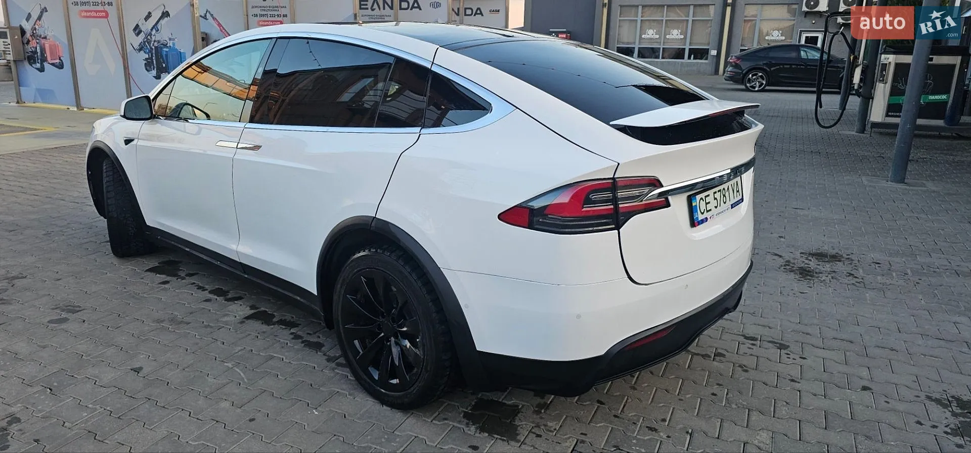 2018 Tesla Model X - мініатюра 9