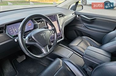 Внедорожник / Кроссовер Tesla Model X 2018 в Ровно