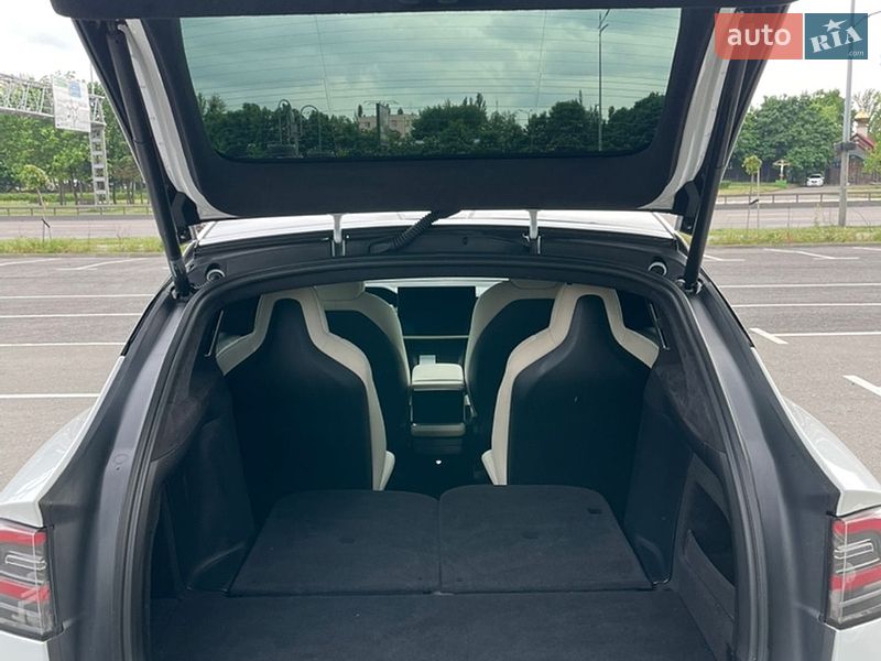 Позашляховик / Кросовер Tesla Model X 2021 в Києві фото 13 Позашляховик / Кросовер Tesla Model X 2021 в Києві