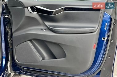 Позашляховик / Кросовер Tesla Model X 2018 в Києві