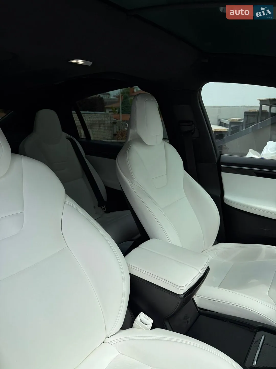2017 Tesla Model X - мініатюра 13