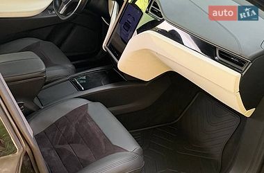 Позашляховик / Кросовер Tesla Model X 2018 в Броварах фото 7 Позашляховик / Кросовер Tesla Model X 2018 в Броварах