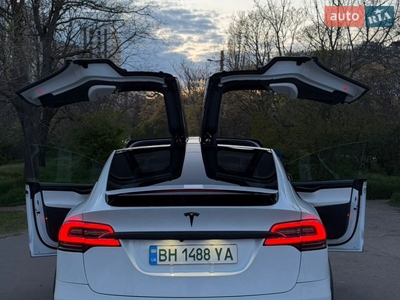 Внедорожник / Кроссовер Tesla Model X 2020 в Одессе