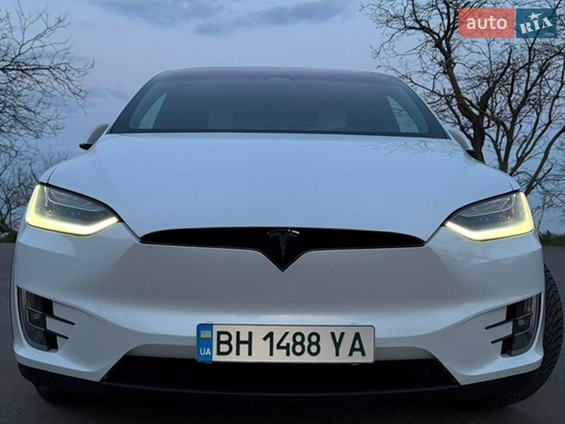 Внедорожник / Кроссовер Tesla Model X 2020 в Одессе