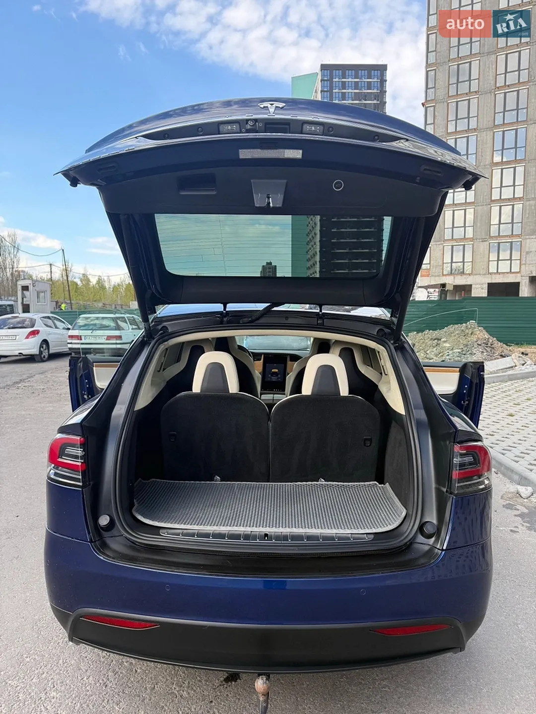2018 Tesla Model X - мініатюра 12