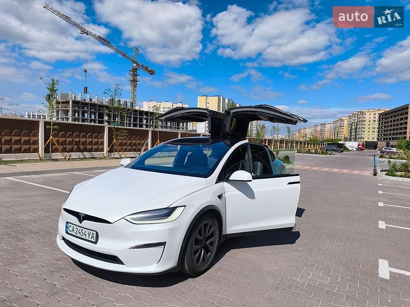 Внедорожник / Кроссовер Tesla Model X 2023 в Киеве