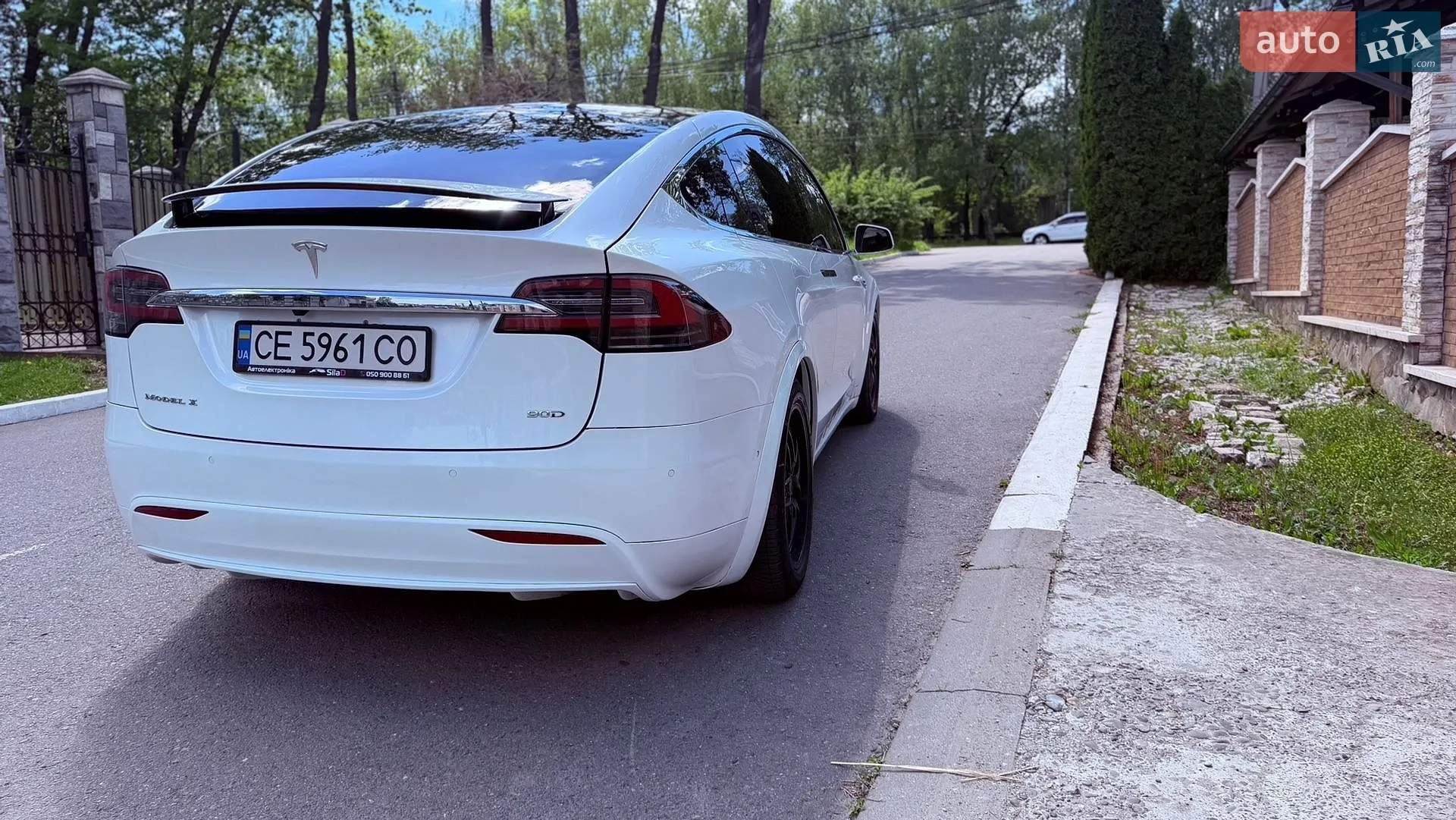2016 Tesla Model X - мініатюра 10