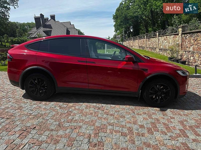 Внедорожник / Кроссовер Tesla Model X 2017 в Тернополе