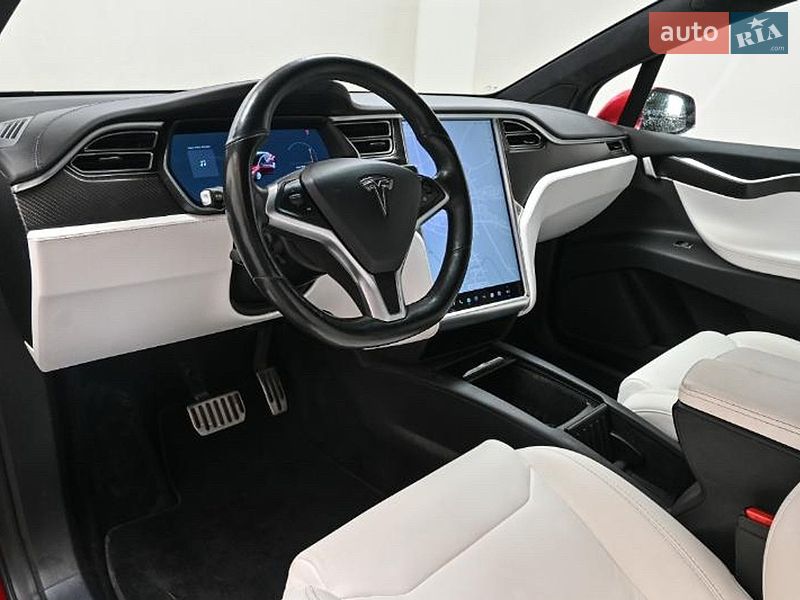 Внедорожник / Кроссовер Tesla Model X 2017 в Тернополе