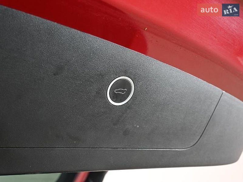 Внедорожник / Кроссовер Tesla Model X 2017 в Тернополе