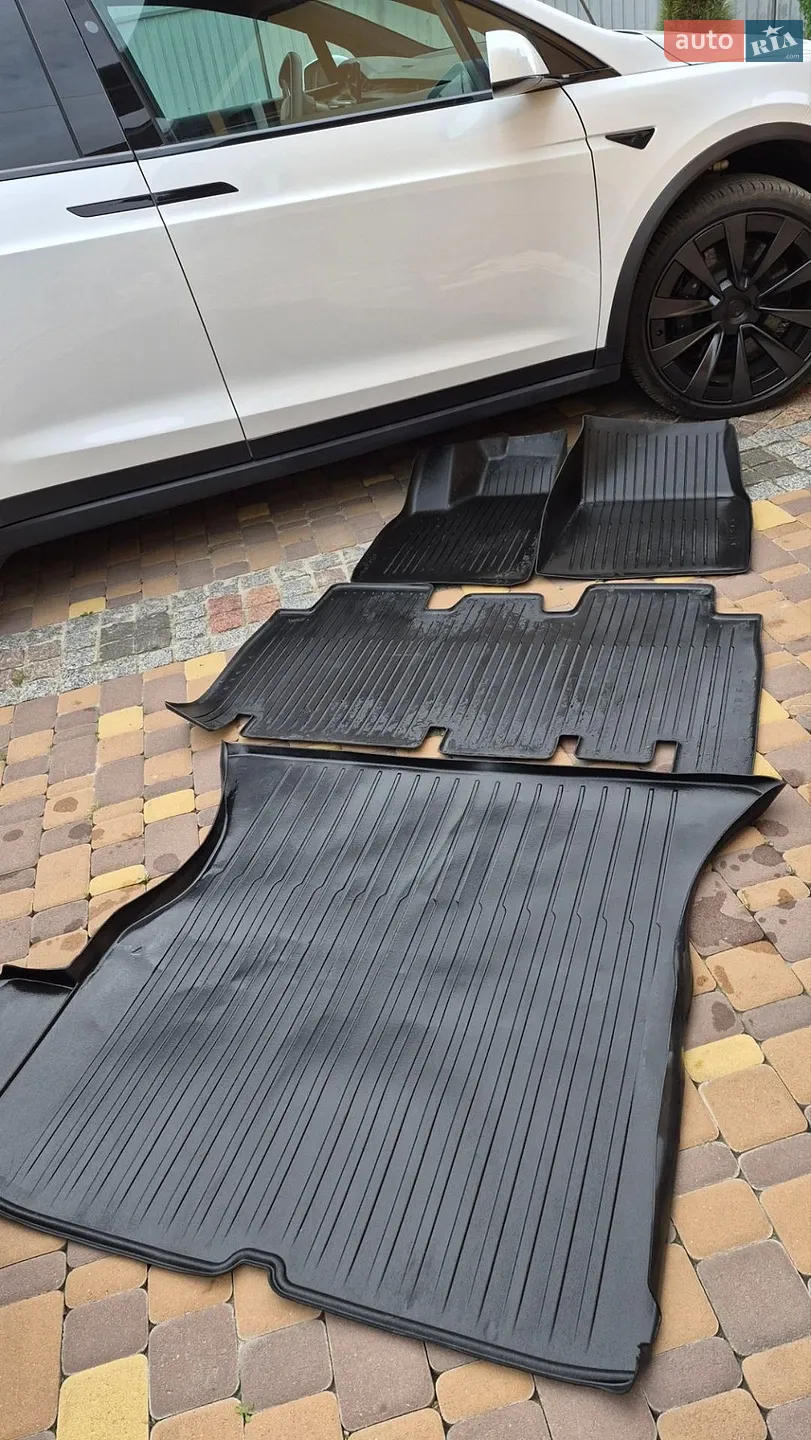 2022 Tesla Model X - мініатюра 26