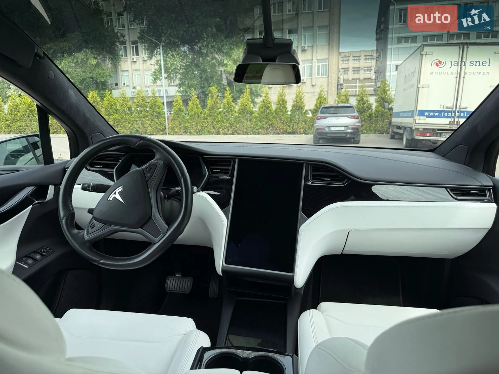 2018 Tesla Model X - мініатюра 12