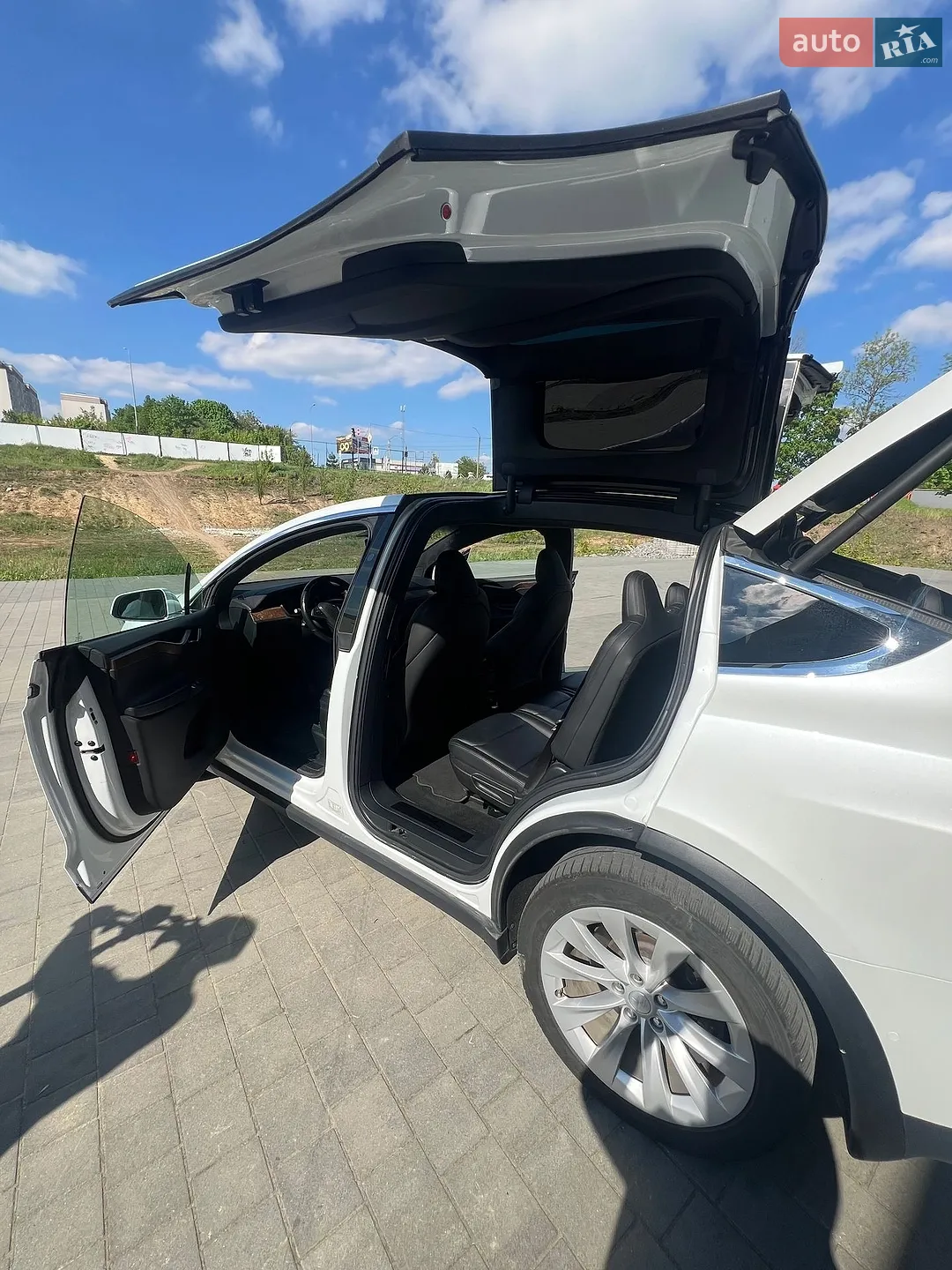 2020 Tesla Model X - мініатюра 21