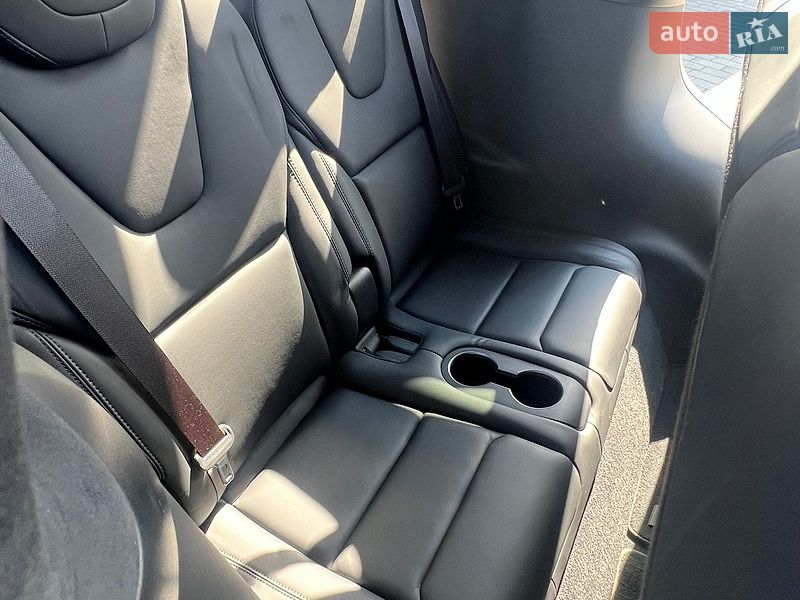 Внедорожник / Кроссовер Tesla Model X 2020 в Хмельницком