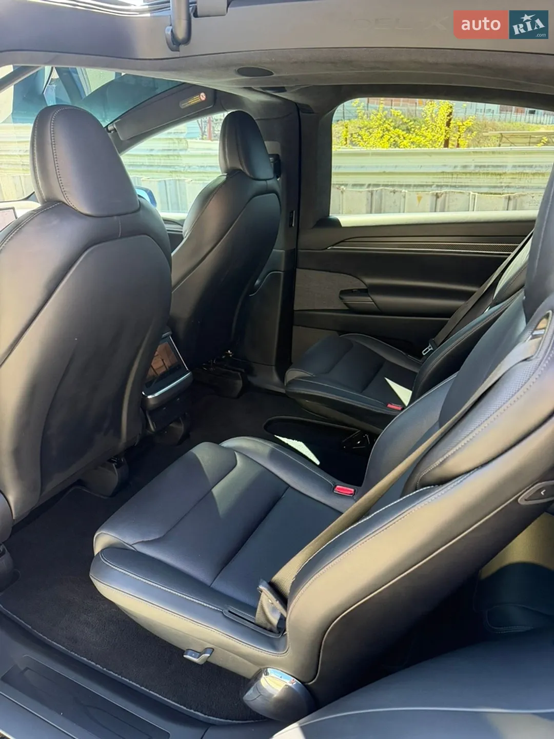 2022 Tesla Model X - мініатюра 10