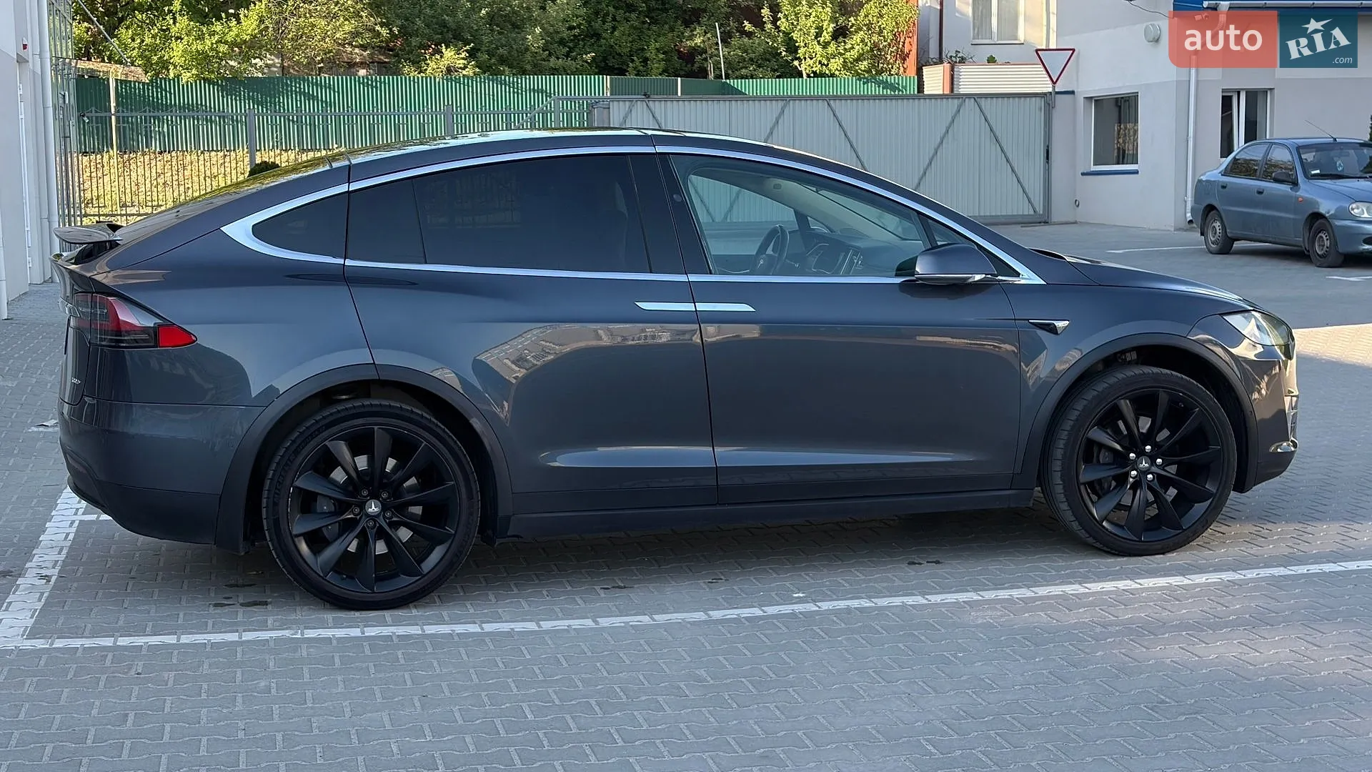 2017 Tesla Model X - мініатюра 8
