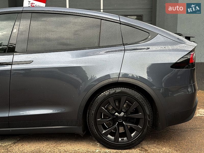 Внедорожник / Кроссовер Tesla Model X 2023 в Киеве