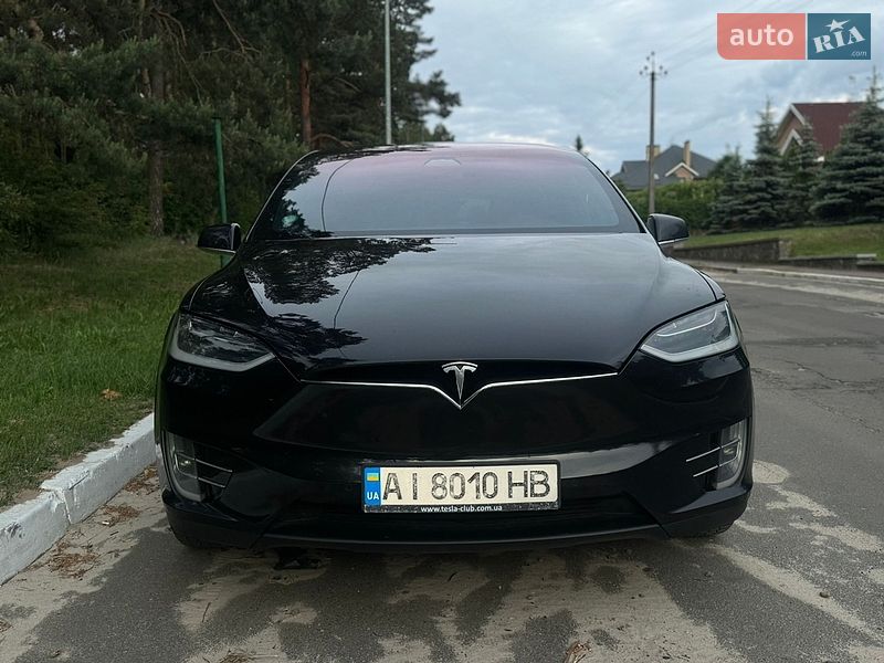 Позашляховик / Кросовер Tesla Model X 2017 в Києві