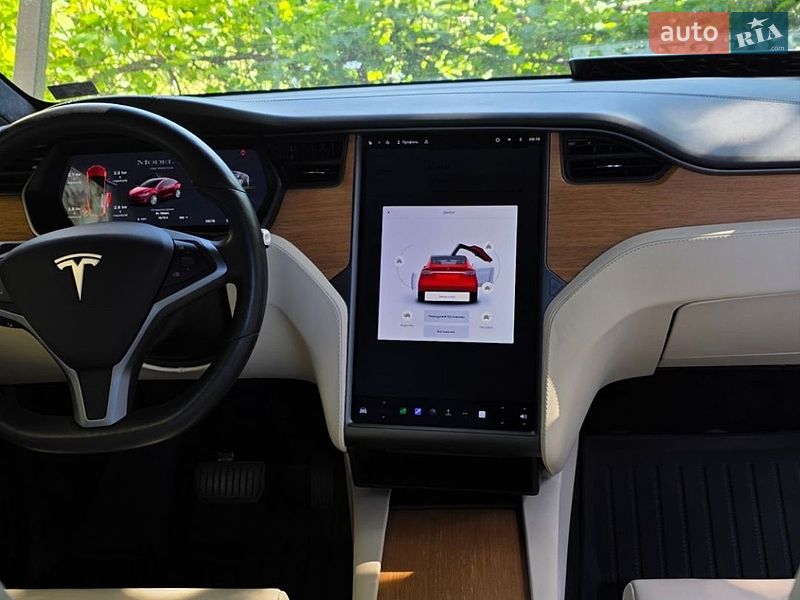 Позашляховик / Кросовер Tesla Model X 2020 в Миколаєві