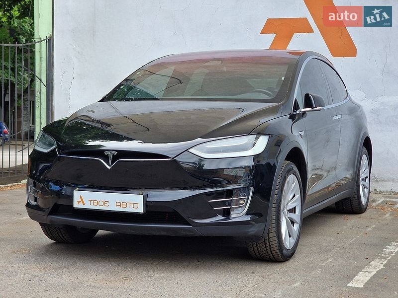 Внедорожник / Кроссовер Tesla Model X 2017 в Одессе