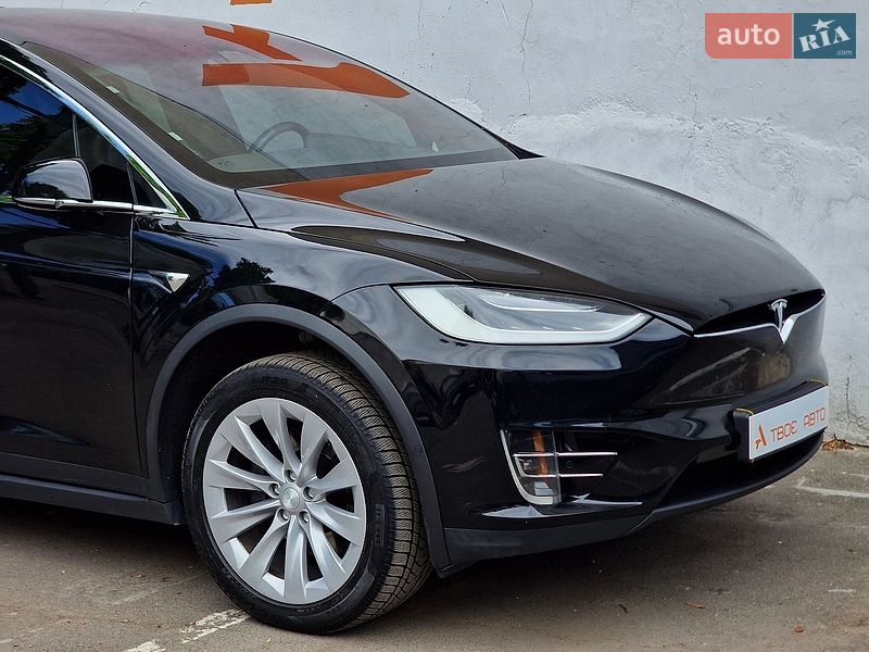 Внедорожник / Кроссовер Tesla Model X 2017 в Одессе