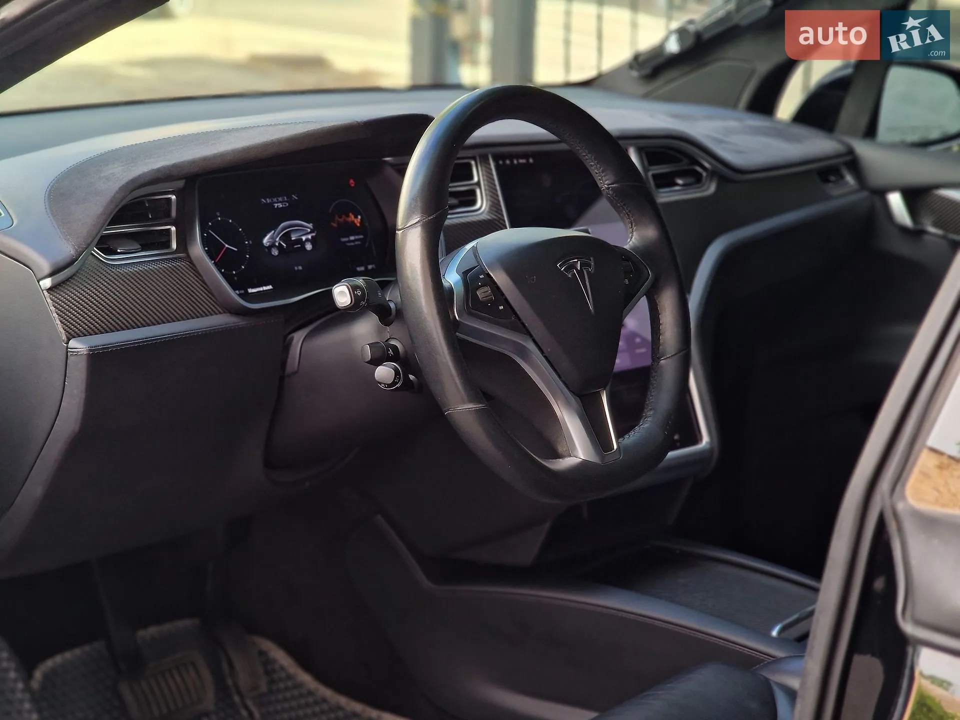 2017 Tesla Model X - мініатюра 38