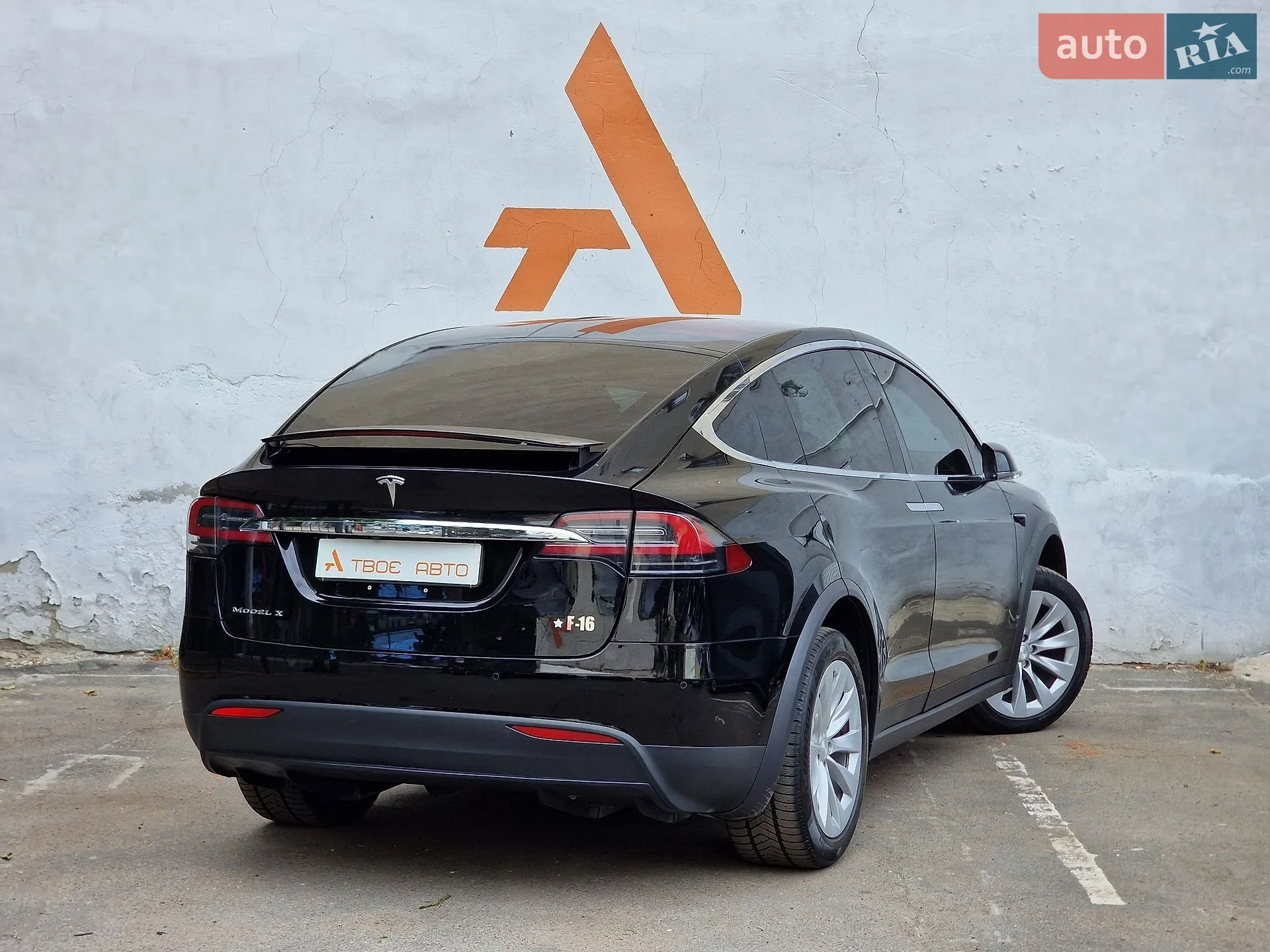 2017 Tesla Model X - мініатюра 28