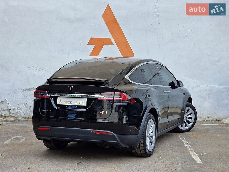Внедорожник / Кроссовер Tesla Model X 2017 в Одессе
