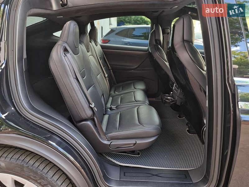 Внедорожник / Кроссовер Tesla Model X 2017 в Одессе