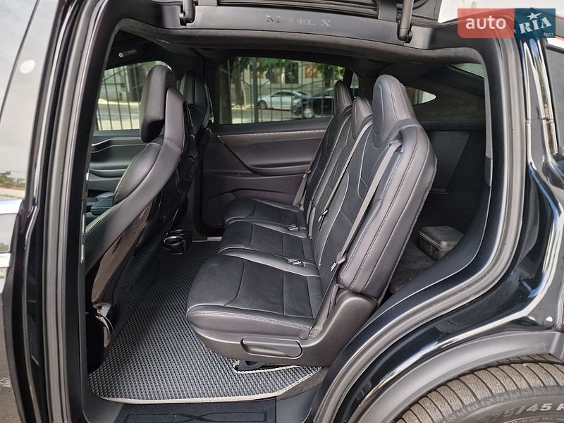 Внедорожник / Кроссовер Tesla Model X 2017 в Одессе