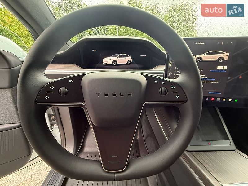 Позашляховик / Кросовер Tesla Model X 2023 в Чернівцях