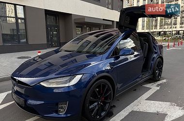 Внедорожник / Кроссовер Tesla Model X 2019 в Киеве