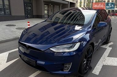 Внедорожник / Кроссовер Tesla Model X 2019 в Киеве