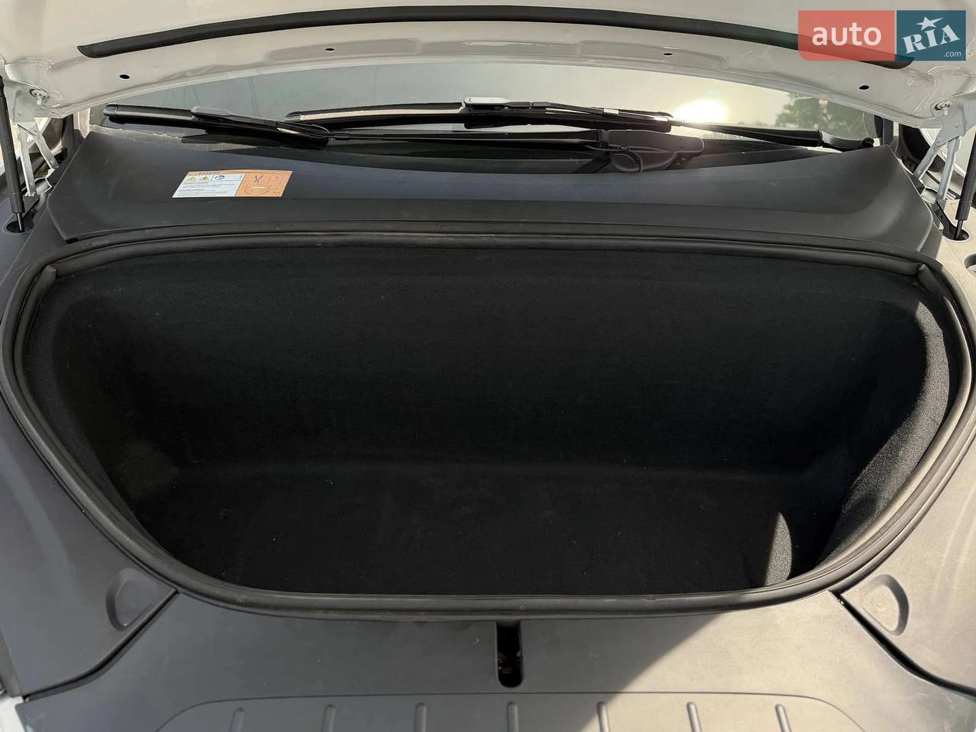 2016 Tesla Model X - мініатюра 9