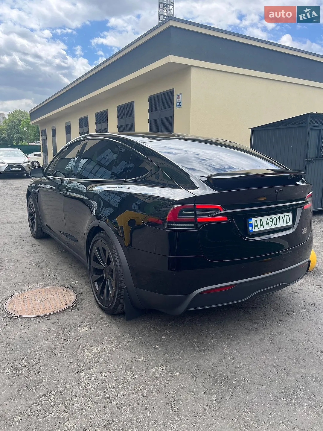 2022 Tesla Model X - мініатюра 8