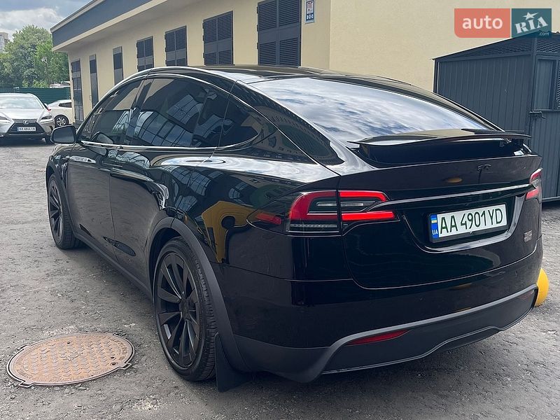 Внедорожник / Кроссовер Tesla Model X 2022 в Киеве