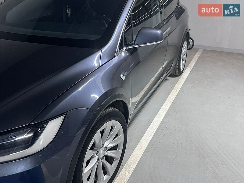 Внедорожник / Кроссовер Tesla Model X 2018 в Одессе